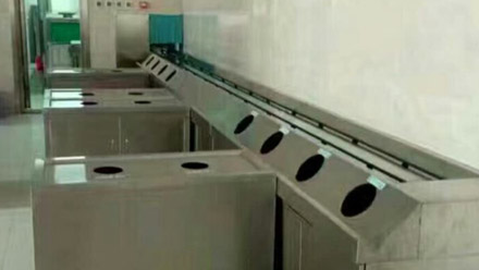 餐具傳送機(jī)